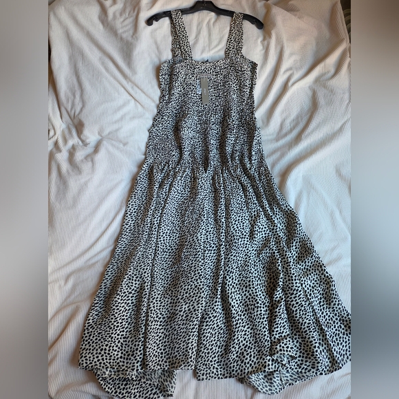 Jcrew Smocked Midi Dress Viscose In Spot Print Animal Spots Cream Black. - Picture 4 of 10